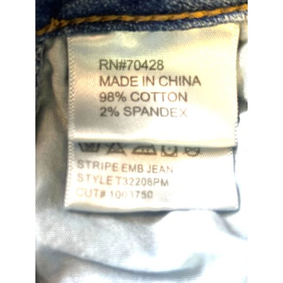 Tru Luxe Jeans Women's Size 10 Embroidered Mid Rise Ankle Faded Boho - Picture 11 of 12